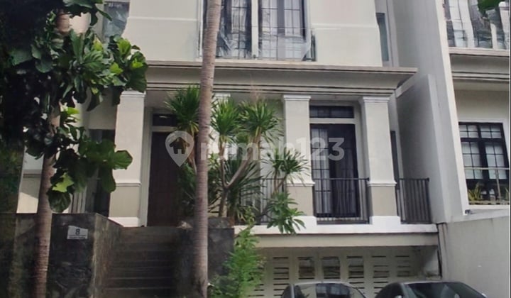 Pejaten - Rumah Indah dan Cantik. Bagus. SHM. LT 186 M2.jalan Mamosa.pasar Minggu. Jakarta Selatan