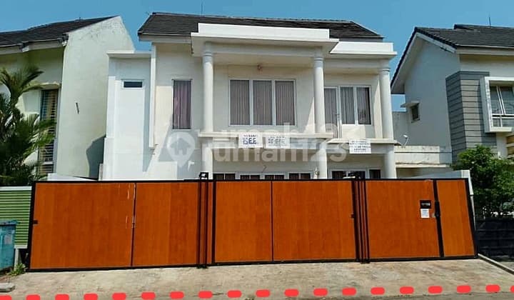 Serpong - Rumah Bagus dan Cantik Harga Sangat Murah.shm LT 181 M2. Diperum Serpong Park. Serpong Utara. Tangerang Selatan