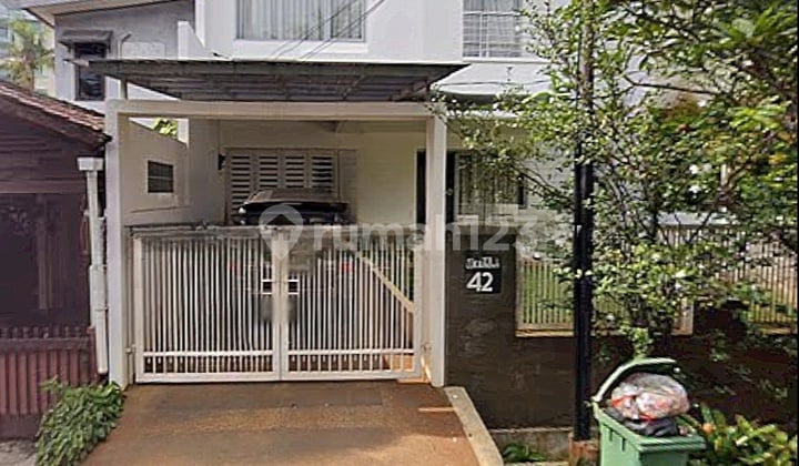 Pancoran - Kalibata. Rumah Bagus dan Cantik. Harga Murah. SHM. LT 237 M2. Dijl Loka Indah Dua. Pancoran. Kalibata. Jakarta Selatan