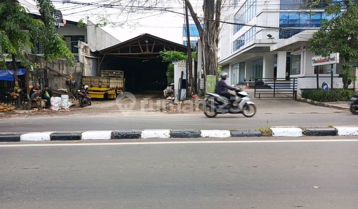 Warehouse on Palmerah Barat street, Palmerah 1163 m² Unfurnished HGB - HGB