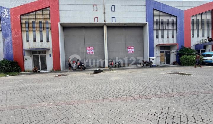 Sewa Gudang Legundi 378 M2, Dekat Pintu Tol, dan Akses Pelabuhan. Sewa Gudang Legundi 378 M2, Dekat Pintu Tol, dan Akses Pelabuhan.
