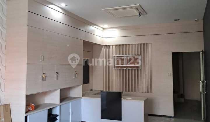 For Rent Royal Residence House, Semi-Furnished, 2 Floors, Ready to Occupy.