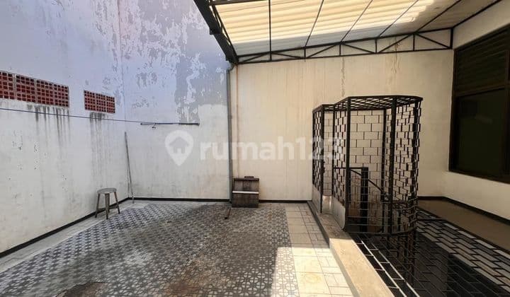 Rumah Jl.Tanggulangin, 2 Lantai, SHM, Dekat Raya Darmo, Lt 295 m2