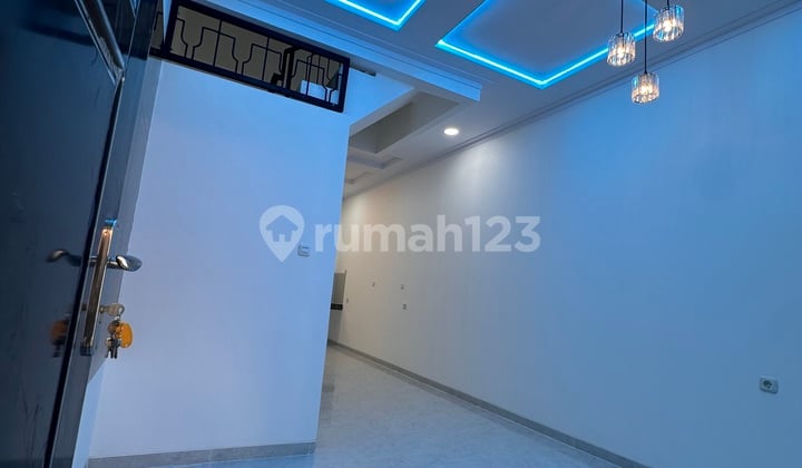 Brand New House Tanjung Duren 68M2 3 Floors SHM Only 1 Unit Left