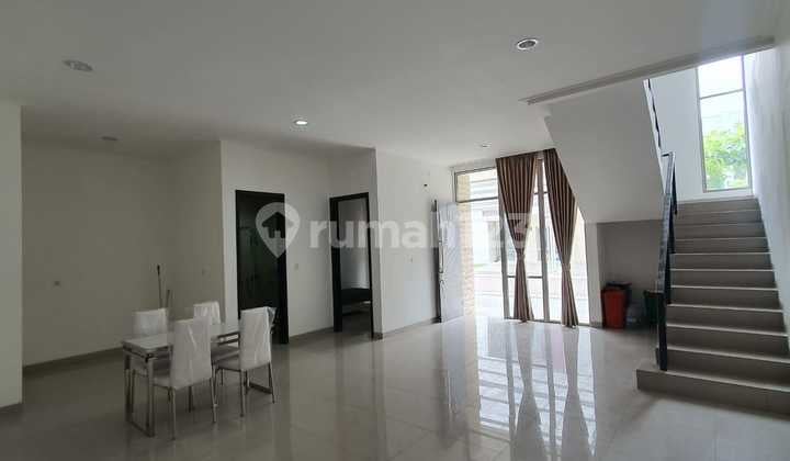 Rumah Springville Pik 2 8x15m2 Semi Furnished Rapi Siap Huni