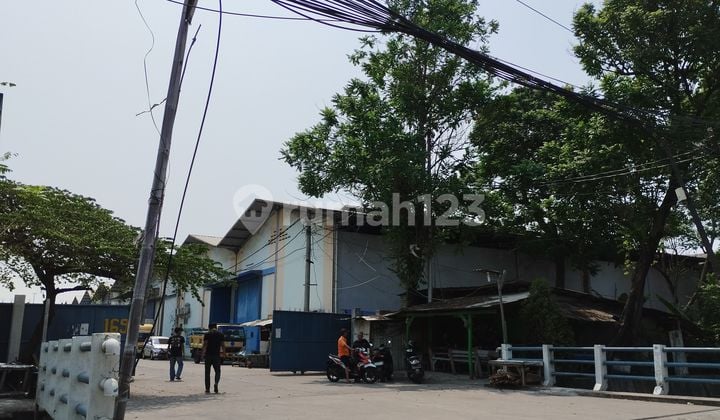 Warehouse 169 Benda Tangerang 1062M2 2 Units Good Condition Ready to Use Rare