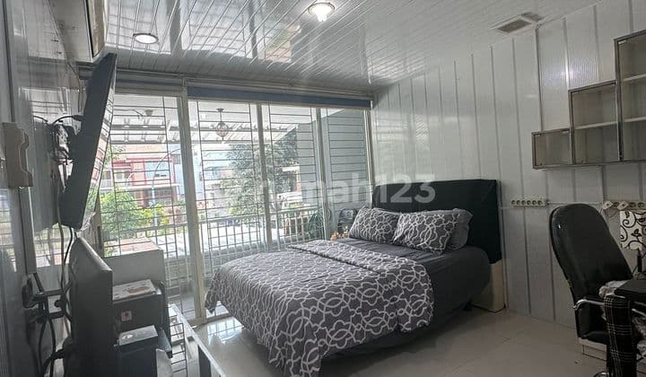 Rumah Gilimanuk Daan Mogot Baru 8x18m2 2,5 Lantai Utara SHM Bagus