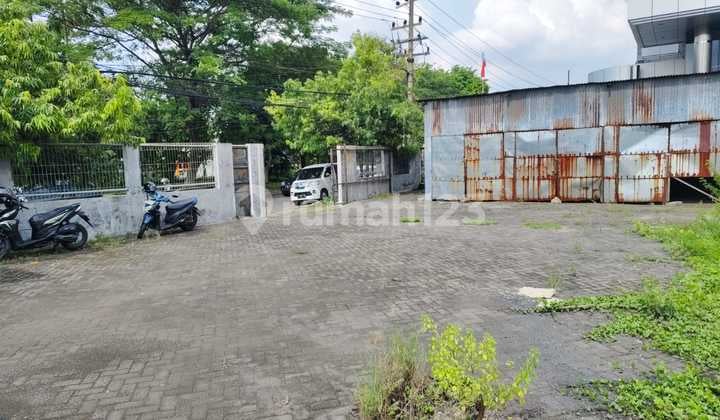 Lahan Komersial Lokasi Strategis di Raya Jemusari Surabaya Timur