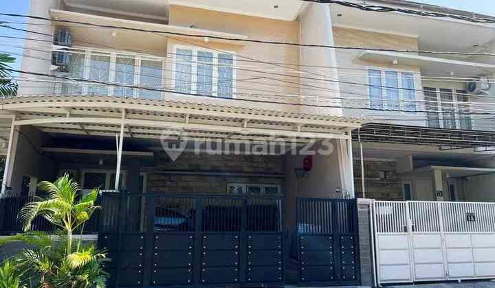 Minimalist House Sutorejo Utara (Db)