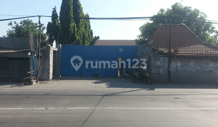 Gudang Hitung Tanah Strategis di Raya Legundi Gresik