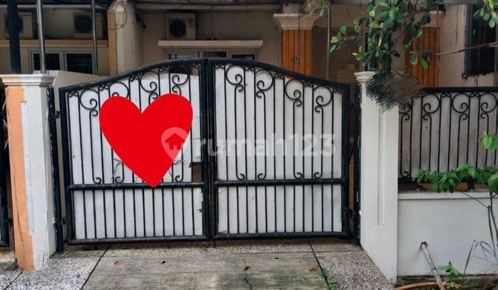 Dijual Murah Dibawah Pasaran Rumah 1.5lt Di Royal Residence, Jakarta Timur