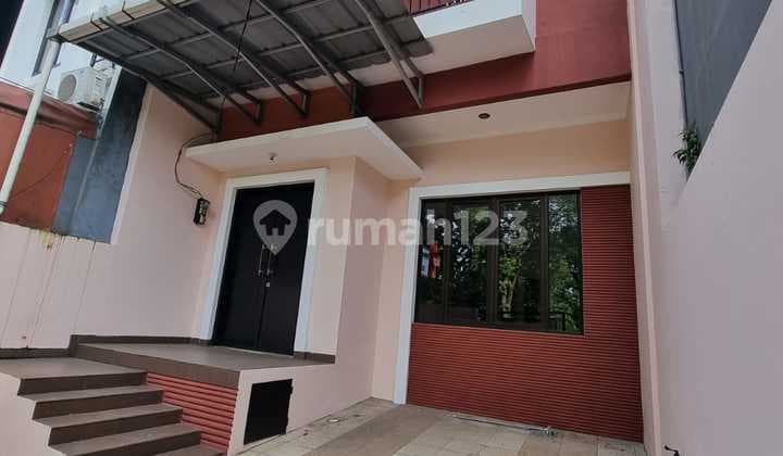 Disewakan Rumah 3 Lantai Bangunan Baru di Kelapa Gading