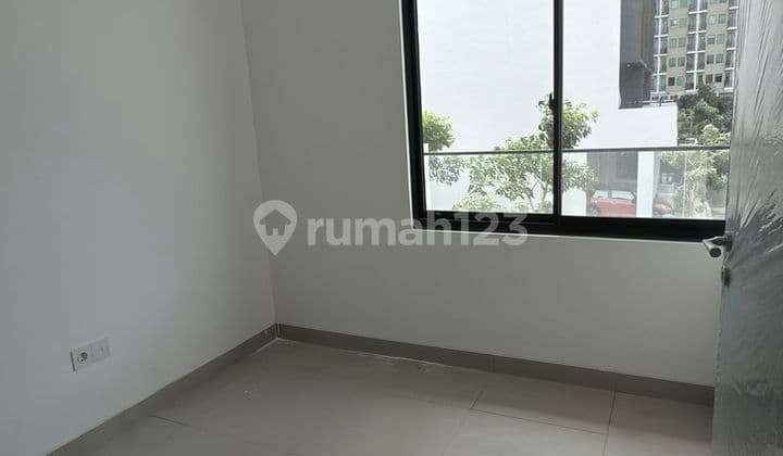 Super Cheap 3 Story House