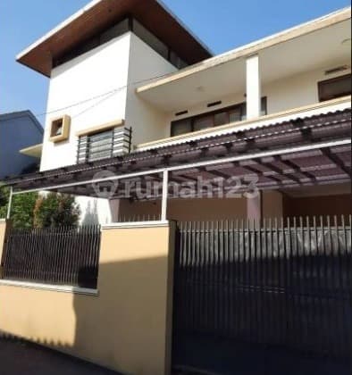 Rumah Bagus Cibeunying Permai Bandung