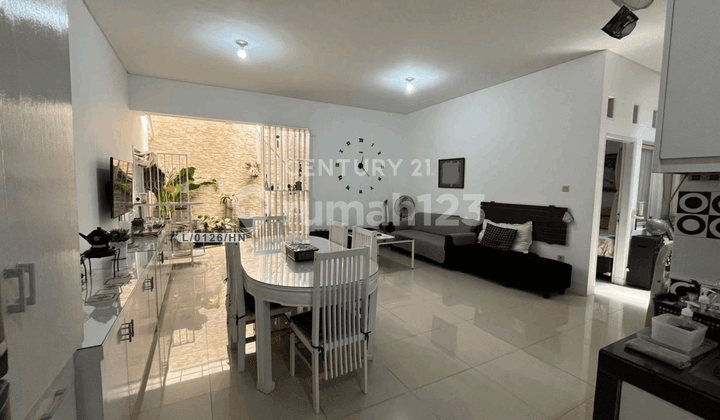 Rumah Furnished Nyaman Siap Huni Strategis di Turangga Bandung