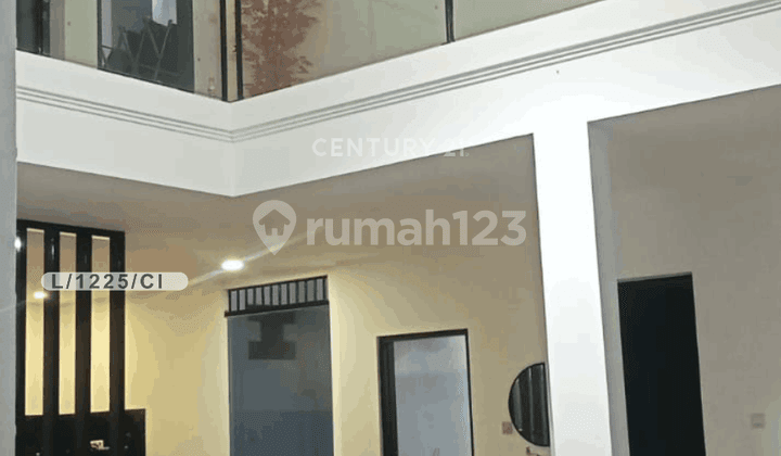Rumah 2 Lantai Siap Huni dan Nyaman di Taman Kopo Indah 1 Bandung