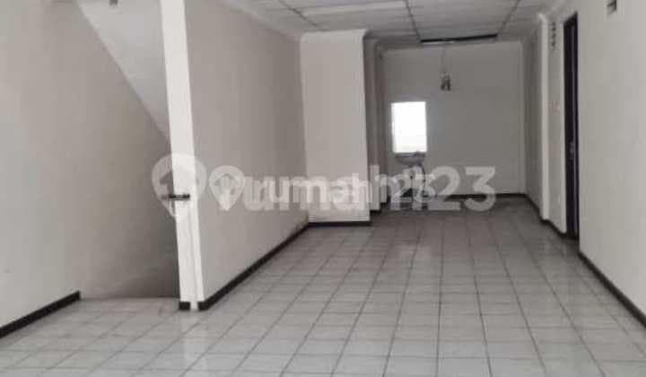 RK882 Shop House in Duta Mas Fatmawati, South Jakarta