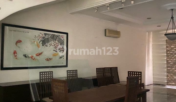 R2059 Rumah di Mega Kebon Jeruk, Jakarta Barat