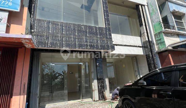 Dijual Cepat Ruko 2 Lantai 2 Unit Jadi 1 Siap Pakai Pasuruan