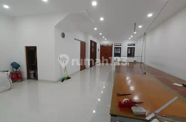 For Sale Large House in Dipetojo (behind Roxy Mas), Central Jakarta