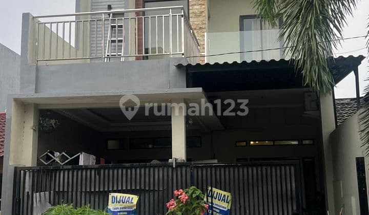 House for sale in Pejuang Jaya Bekasi, already renovated, 2 floors.