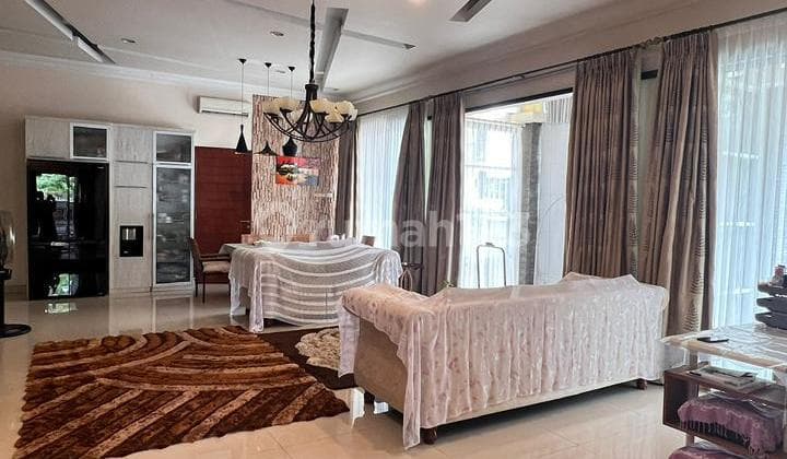 *Turun Harga Lagi Jual Rumah Siap Huni di Sunter Permai Jaya Ornamen Kayu Jepara Lepas Dibawah Njop*Detail :Lt 293M2 LB 380*Fully Furnised*Posisi Hook KT 3 + 1 | KM 2 + 1 | 1,5 Lantai | Ac 6 Buah | SHM | Row 2 Mobil ✅Harga : ~5,5M~ >> *5.2M*