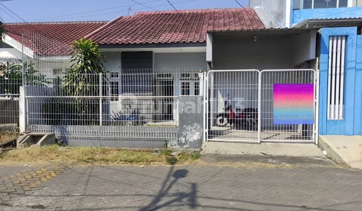 Northern Sukomanunggal Satellite House