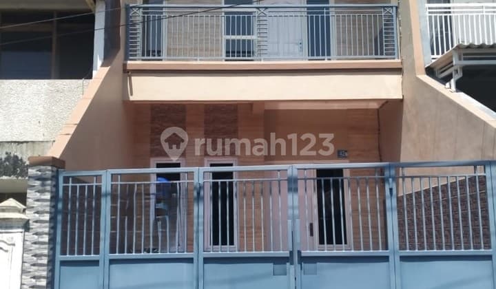 Rumah 2 Lantai di Lebak Arum, Tambaksari, Surabaya, SHM