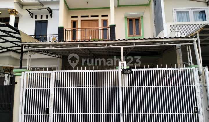 Rumah 2 Lantai 137M2 di Joglo, Kembangan, Jakarta Barat, SHM