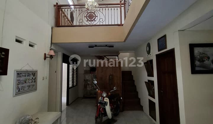 Rumah 180m2 Di Dirgantara, Sawojajar, Lesanpuro, Malang, Shm, Furnished
