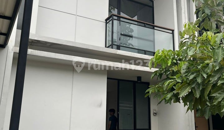 Rumah 2 Lantai 82,5M2 di Cluster Cendana Icon, Lippo Karawaci, Tangerang, PPJB