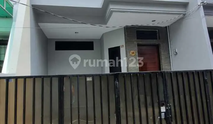 2-Storey House 63M2 in East Rambutan, Tanjung Duren, Freehold (SHM)