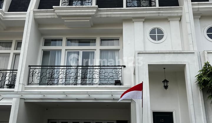 Luxurious 3-Story Fully Furnished House at Madja Residence Meruya