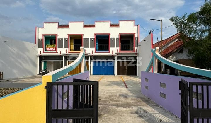 2-Storey Shophouse 86M2 in Jagakarsa, South Jakarta, Freehold Title