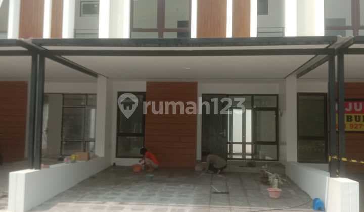 New Azalea Lite Type House in Metland Puri, Strategic Investment 2.8m