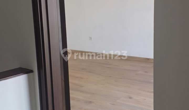 Disewakan Rumah Mewah Di Pik Golf Island – Siap Huni & Strategis!