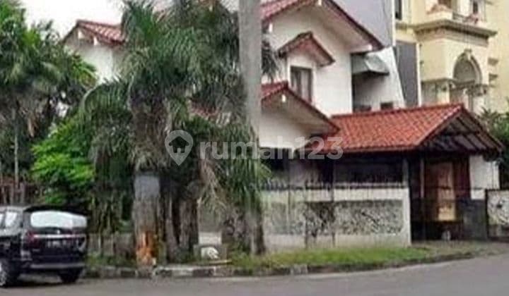 Rumah Mewah Lokasi Bagus Di Permata Buana