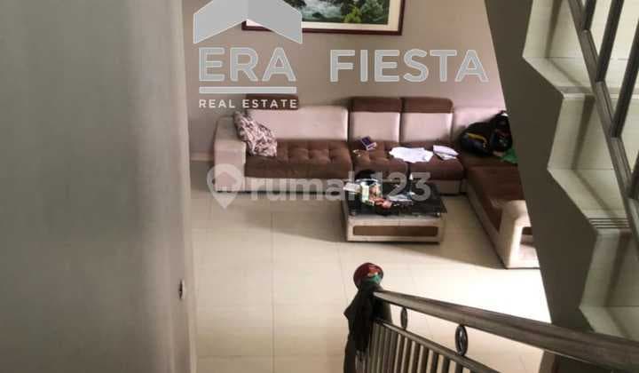 Rumah Hoek 2 Lt Bagus Dan Strategis Di Kosambi Baru