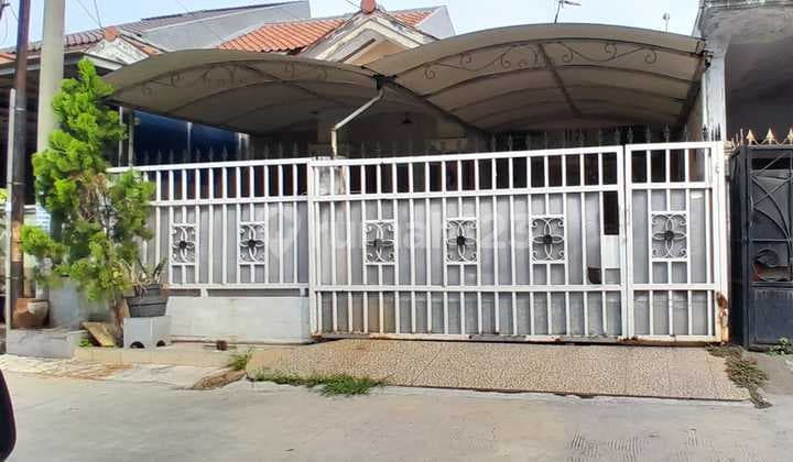 SHM Semi Furnished House in Harapan Indah, Bekasi