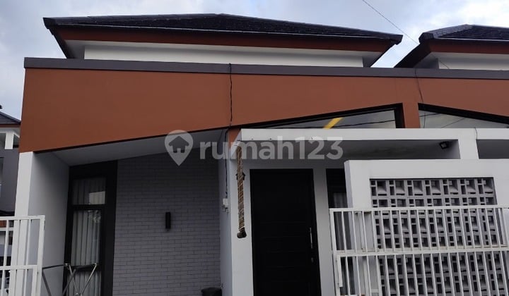 Rumah di Arcamanik Bebas Banjir Dkt Antapani N Terminal Cicaheum