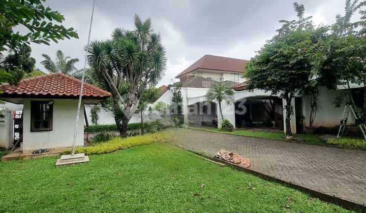 Di Jual Luxury House area premium di Kawasan Kemang