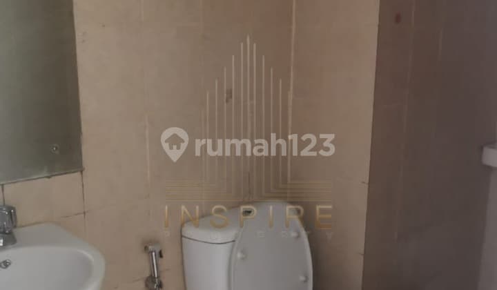 Rent Medit2 Furnished Apartment ready to live in West Jakarta