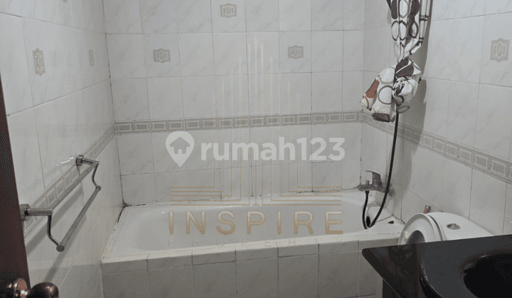 SEWA APARTEMEN KONDOMINIUM TA TYPE 2 BR FULL FURNISHED DI ATAS MALL TA DEKAT 4 MALL JAKARTA BARAT