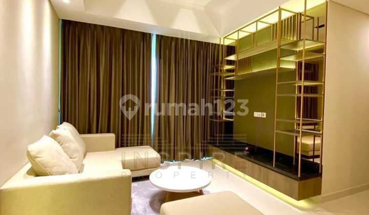 Disewakan Apartemen Taman Anggrek Residence Type 3Br+ Private Lift Desain Minimalis Moderen Full Furnish Siap Huni Tinggal Bawa Koper Best View Best Price Dekat 4 Mall Hublife,Ta,Cp1,Cp2 dan Dekat 4 Kampus Ukrida,Untar,Binus,Esa Unggul Jakarta Barat