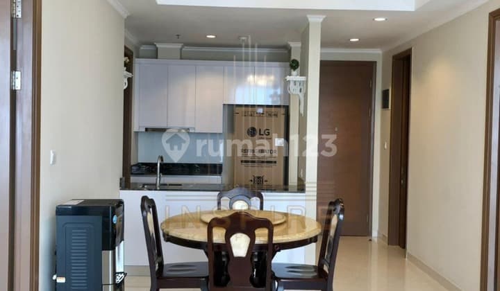 Rent Tares 2BR Apartment fully furnished ready to live West Jakarta