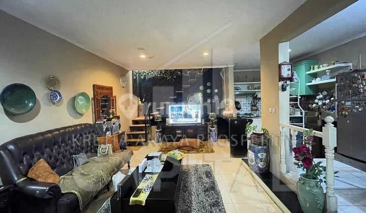 Rumah Full Furnished dekat taman Cluster di Tatar Jingganagara Kota Baru Parahyangan