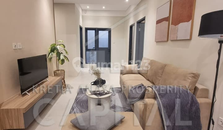 Modern House with Good Air Circulation, Fully Furnished, located in the Tatar Jingganagara area of Kota Baru Parahyangan.