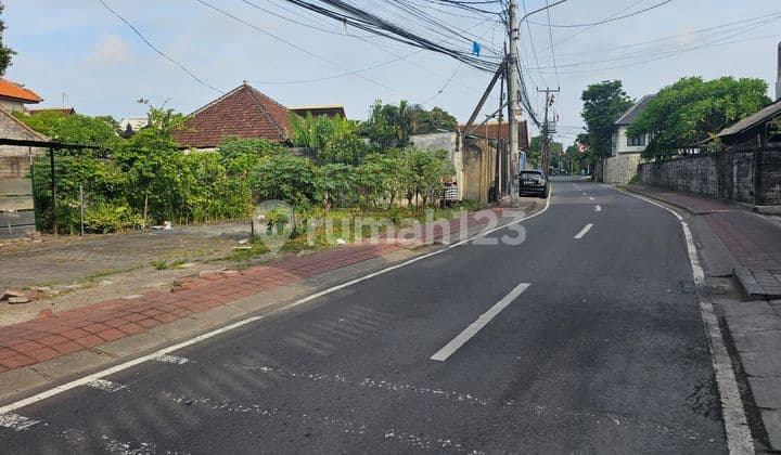 Commercial land for sale located in Dewi Sri Seminyak Kuta