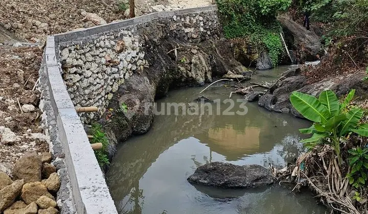 Land for sale on Tibubeneg's Berawa Beach Road
