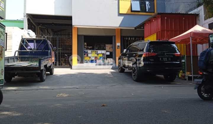 Gold Investment! Complete Building Materials Store + Stock, Instant Profit in Bandung